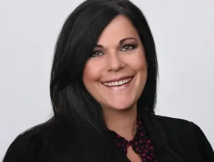 Portrait of Michelle Holman